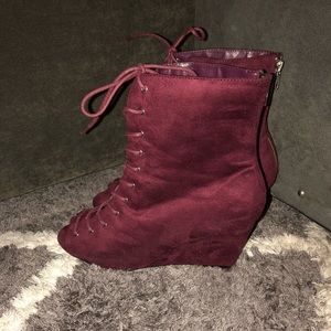 Lace up Ankle peep toe bootie